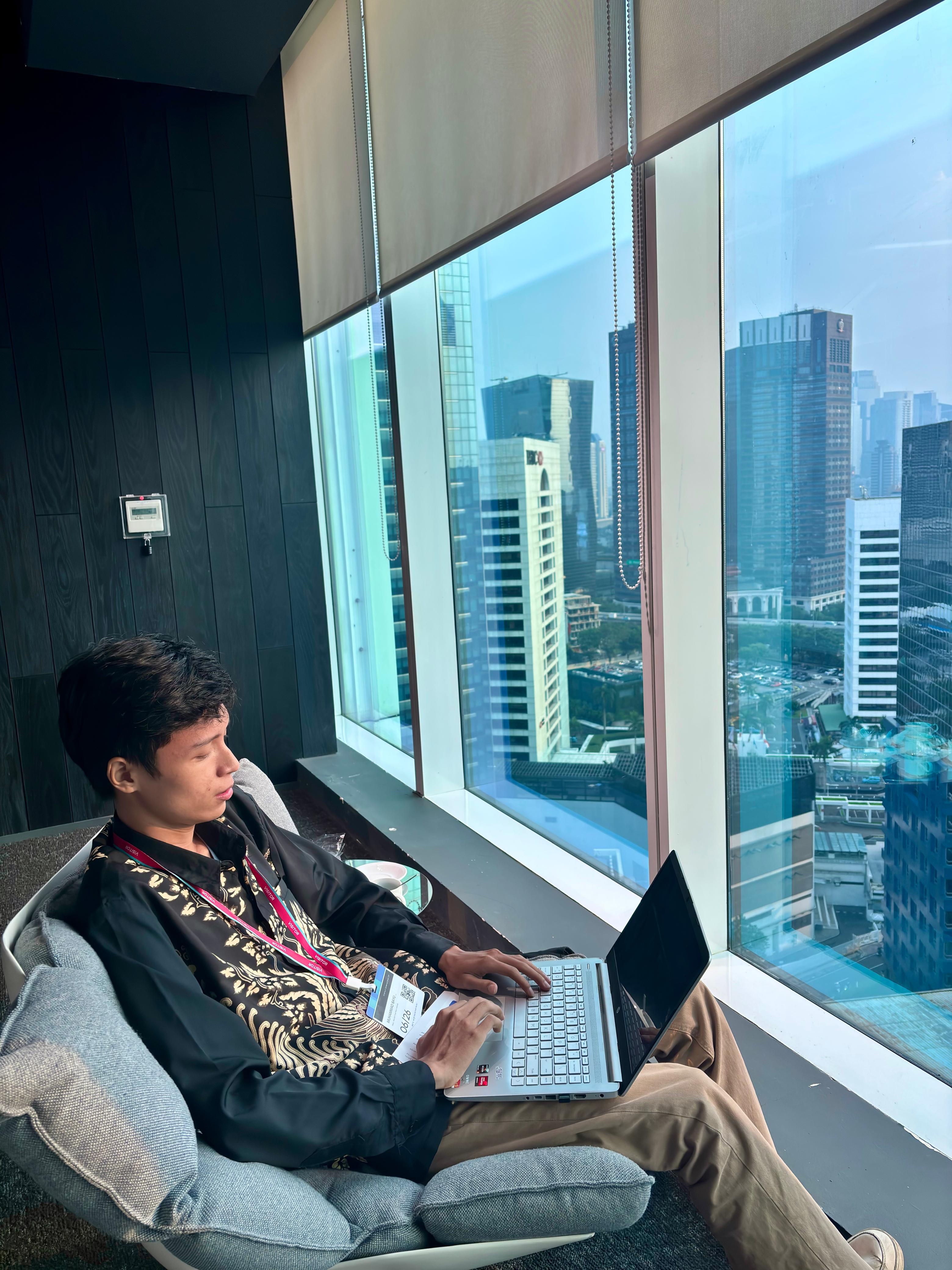 Bayu — Full Stack Developer